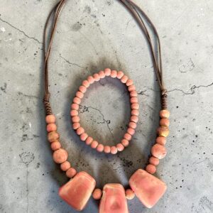 Benita rózsaszín színű bizsu nyaklánc SZETT