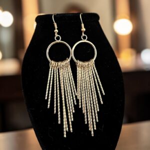 Cheyenne arany színű hosszú lógós bizsu fülbevaló