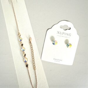 Debóra arany színű antiallergén xuping fülbevaló