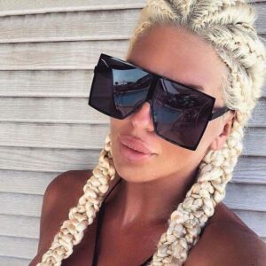 Lea unisex oversized fekete téglalap napszemüveg