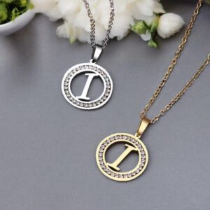 Kara ezüst színű nemesacél I betűs nyaklánc