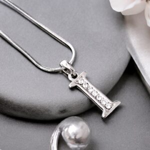 Különleges Betű nyaklánc kristály kövekkel I