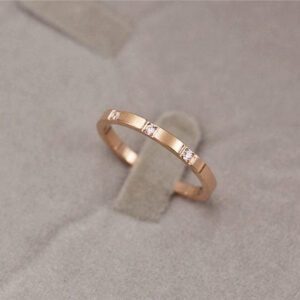 Camilla köves rosegold színű nemesacél gyűrű