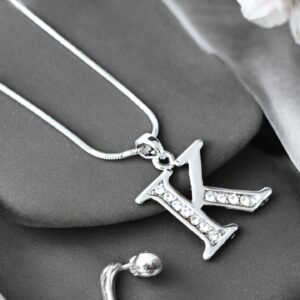 Különleges Betű nyaklánc kristály kövekkel K