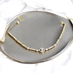 Eleonor rose gold színű köves xuping karkötő