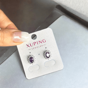 Kriszta ezüst-lila színű köves antiallergén xuping fülbevaló