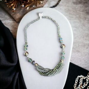 Timi zöld színű bizsu nyaklánc