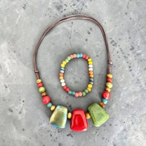 Benita színes bizsu nyaklánc SZETT