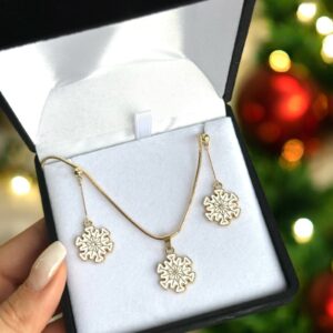 Hópehely arany színű bizsu nyaklánc szett