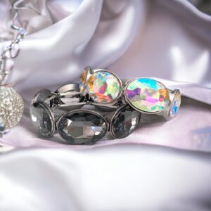 Dorina szürke színű bizsu karkötő