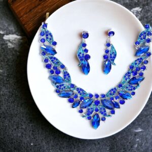 Abigél kék színű gyönyörű bizsu alkalmi kristály nyaklánc szett