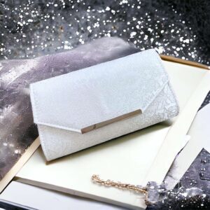 Cintia szürke színű alkalmi táska