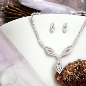 Ann ezüst színű kristály köves esküvői ékszer