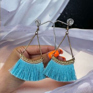 Lea TÜRKIZ háromszög rojtos bizsu fülbevaló