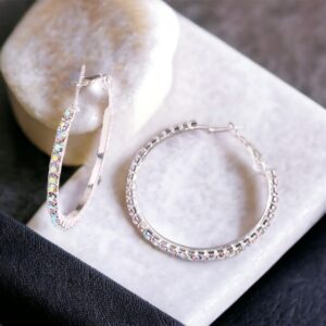 Anna szivárvány színű 4 cm köves bizsu karika fülbevaló