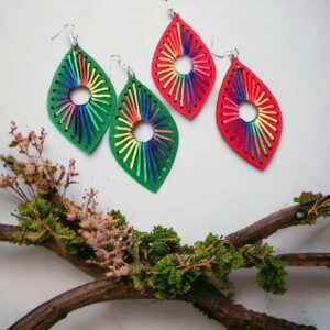 LUPA extravagáns PIROS fa bizsu fülbevaló