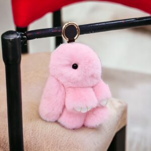 Rózsaszín színű nyuszi kulcstartó