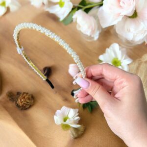 PEARL gyönyörű EKRÜ színű hajpánt hajdísz