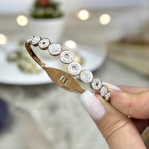 Elle rosegold színű ovális nemesacél merev karkötő