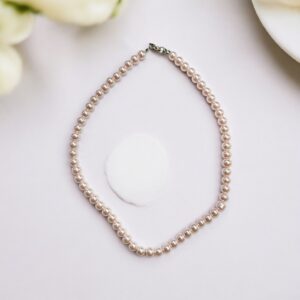 Pearl púder színű gyöngyös nyaklánc