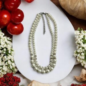 Pearl ekrü színű gyöngyös nyaklánc