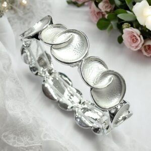 Lina ekrü színű tűzzománc bizsu karkötő