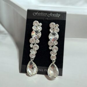 Avery ezüst színű kristály köves bizsu fülbevaló esküvői ékszer