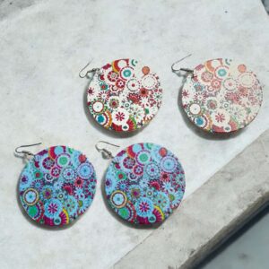 Evelin extravagáns fehér-piros bizsu fülbevaló