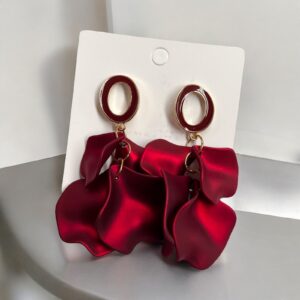 Evelin bordó színű bizsu fülbevaló