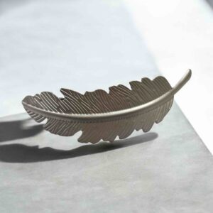 Panna ezüst színű levél csat esküvői hajdísz