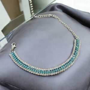 Liliána ezüst-kék színű 4 soros bizsu alkalmi karkötő