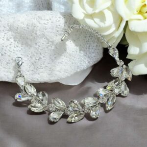 Amanda ezüst színű kristály köves alkalmi bizsu karkötő