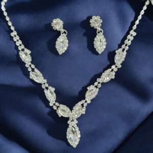 Viki ezüst színű kristály köves esküvői ékszer