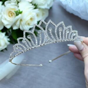 Victoria alkalmi diadém tiara hajdísz