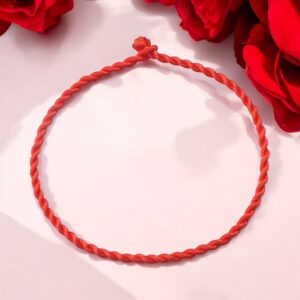 Kabbala piros fonál karkötő vékony párban