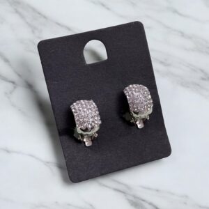 Atina ezüst színű kristály köves bizsu KLIPSZ