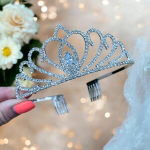 Léna alkalmi diadém tiara hajdísz