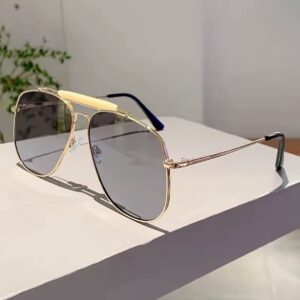 Fruzsina rose gold színű napszemüveg