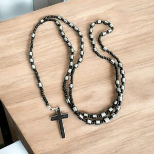 Fekete-grafit színű rózsafüzér kereszt férfi nyaklánc