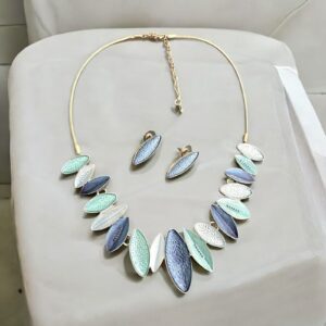 Lídia kék színű bizsu tűzzománc nyaklánc SZETT