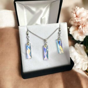 Zsófia ezüst színű köves nemesacél nyaklánc SZETT