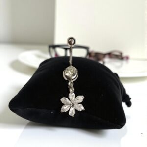 Borbála ezüst színű orvosi fém köldök piercing